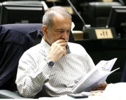 سیاستهای غیرقیمتی جایگزین گرانسازی با شوک قیمتی بنزین شود / ما با تثبیت قیمت طی چندسال موافق نیستیم و تغییر تدریجی قیمت را قبول داریم/ سهمیه باید بر اساس کد ملی تخصیص یابد