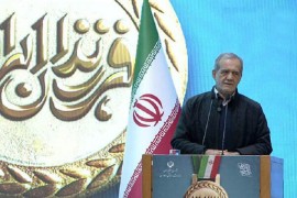 رئیس جمهور گفت: این کشور نیازمند کسانی است که درد مردم را داشته باشند و علم، دانش و همه وجود خود را برای حل مشکلات مردم هدیه کند. شما نشان‌آوران المپیادهای علمی باید برای پیشرفت کشور تلاش کنند، دغدغه همه ما باید ساخت کشور باشد و این باور و اراده در شما وجود دارد ....