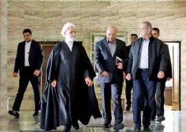 جزئیاتی از حملۀ اسراییل به جلسۀ شورایعالی امنیت ملی: پای پزشکیان جراحت برداشت/ مقامات از دریچه اضطراری خارج شدند
