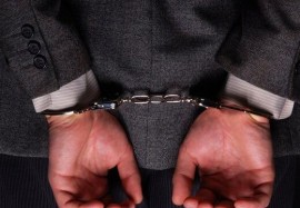 شهردار یکی از شهرهای مرکزی و بزرگ استان مازندران به اتهام ارتشا دستگیر شد