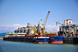 خزر کوچک میشود؛ از تورهای خالی تا بنادر کم عمق / دریا عقب مینشیند، مشکلات جلو میآید