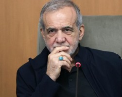 شما که نمیتوانستید کار کنید نباید وارد این عرصه میشدید/جای فردی توانمند و شایسته را غصب کردیدنید